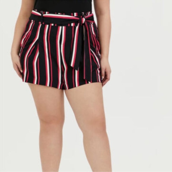 TORRID Black and Pink Striped Shorts Size 26 - Picture 1 of 6